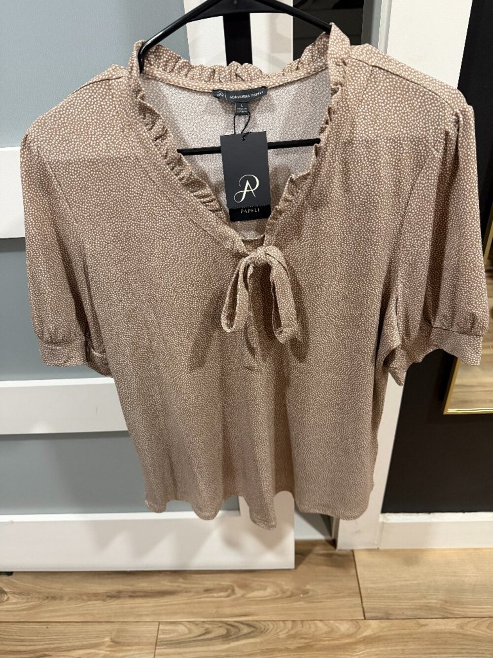 NWT Adrianna Papell Blouse sx L